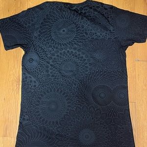 Sutra clothing tee by Nissaco